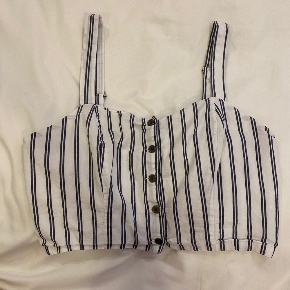 crop top